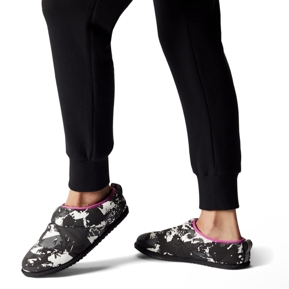 Sorel Go Bodega Faux Fur Lined Slippers Black White Pink Trim Size 9 Women’s